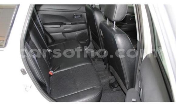 Sayi Na hannu Mitsubishi ASX White Mota in Roma a Maseru Sayi Na hannu Mitsubishi ASX White Mota in Roma a Maseru