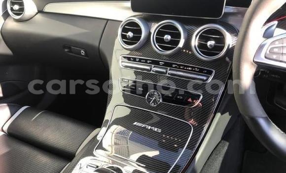 Acheter Occasion Voiture Mercedes-Benz E-klasse AMG Noir à Import - Dubai, Maseru Acheter Occasion Voiture Mercedes-Benz E-klasse AMG Noir à Import - Dubai, Maseru