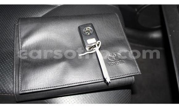 Sayi Na hannu Toyota RAV4 Black Mota in Teyateyaneng a Berea Sayi Na hannu Toyota RAV4 Black Mota in Teyateyaneng a Berea