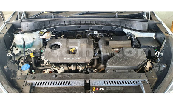 Sayi Na hannu Hyundai Tucson White Mota in Maseru a Maseru Sayi Na hannu Hyundai Tucson White Mota in Maseru a Maseru