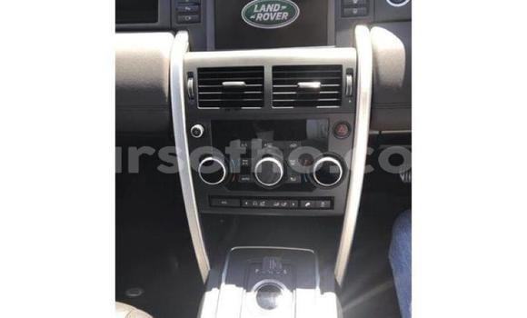 Acheter Occasion Voiture Land Rover Discovery Sport Blanc à Import - Dubai, Maseru Acheter Occasion Voiture Land Rover Discovery Sport Blanc à Import - Dubai, Maseru