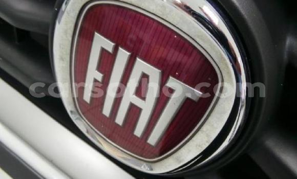 Sayi Na hannu Fiat Fullback White Mota in Maseru a Maseru Sayi Na hannu Fiat Fullback White Mota in Maseru a Maseru