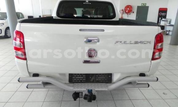 Sayi Na hannu Fiat Fullback White Mota in Maseru a Maseru Sayi Na hannu Fiat Fullback White Mota in Maseru a Maseru