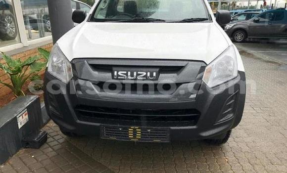 Sayi Na hannu Isuzu FVZ White Babbar mota in Maseru a Maseru Sayi Na hannu Isuzu FVZ White Babbar mota in Maseru a Maseru