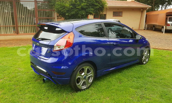 اشتري مستعمل Ford Fiesta ST Blue سيارة في Maseru في Maseru اشتري مستعمل Ford Fiesta ST Blue سيارة في Maseru في Maseru