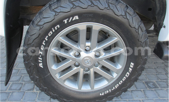 اشتري مستعمل Toyota Hilux White سيارة في Maseru في Maseru اشتري مستعمل Toyota Hilux White سيارة في Maseru في Maseru