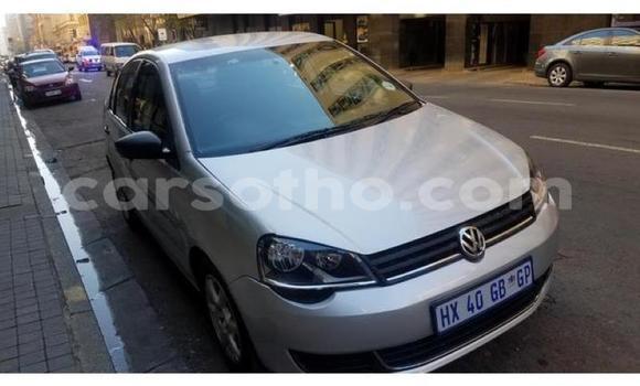 Acheter Occasion Voiture Volkswagen Polo Gris à Maputsoe, Leribe Acheter Occasion Voiture Volkswagen Polo Gris à Maputsoe, Leribe