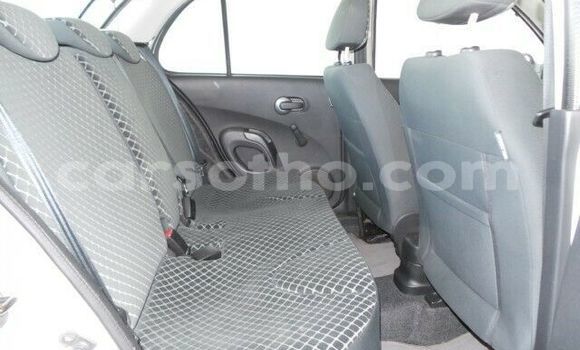 Acheter Occasion Voiture Nissan March Blanc à Maseru, Maseru Acheter Occasion Voiture Nissan March Blanc à Maseru, Maseru