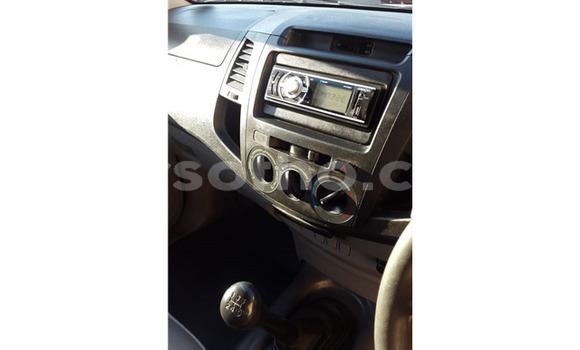 اشتري مستعمل Toyota Hilux White سيارة في Maseru في Maseru اشتري مستعمل Toyota Hilux White سيارة في Maseru في Maseru