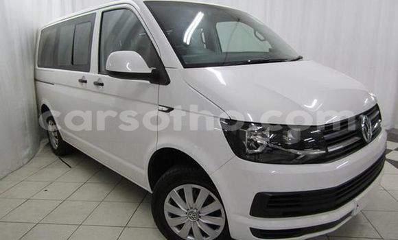 Acheter Occasion Voiture Volkswagen Transporter Blanc à Maseru, Maseru Acheter Occasion Voiture Volkswagen Transporter Blanc à Maseru, Maseru