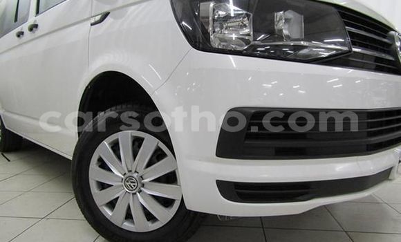 Acheter Occasion Voiture Volkswagen Transporter Blanc à Maseru, Maseru Acheter Occasion Voiture Volkswagen Transporter Blanc à Maseru, Maseru