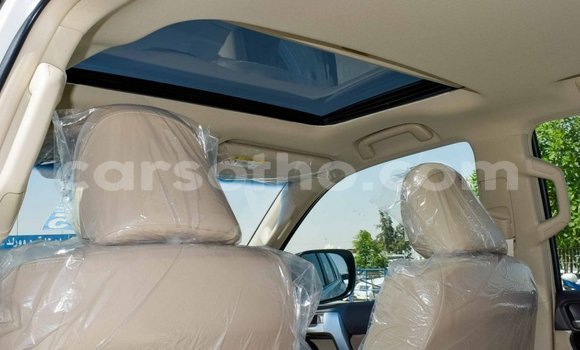 Acheter Neuf Voiture Toyota Prado Blanc à Butha Buthe, Butha-Buthe Acheter Neuf Voiture Toyota Prado Blanc à Butha Buthe, Butha-Buthe