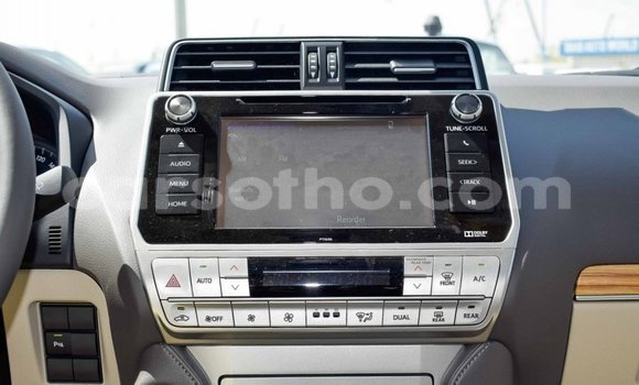 Acheter Neuf Voiture Toyota Prado Blanc à Butha Buthe, Butha-Buthe Acheter Neuf Voiture Toyota Prado Blanc à Butha Buthe, Butha-Buthe