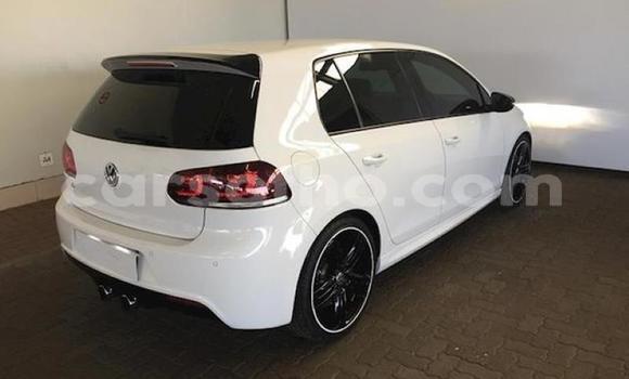 Acheter Occasion Voiture Volkswagen Golf R Blanc à Import - Dubai, Maseru Acheter Occasion Voiture Volkswagen Golf R Blanc à Import - Dubai, Maseru