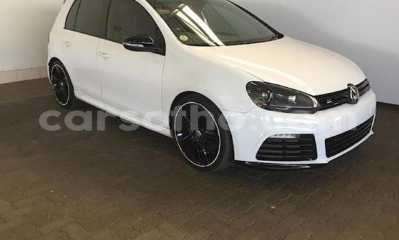 Acheter Occasion Voiture Volkswagen Golf R Blanc à Import - Dubai, Maseru Acheter Occasion Voiture Volkswagen Golf R Blanc à Import - Dubai, Maseru