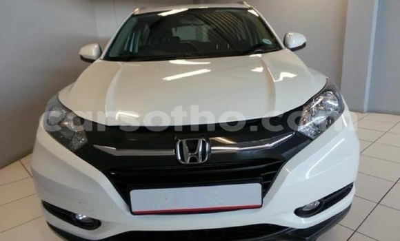 Sayi Na hannu Honda HR–V White Mota in Import - Dubai a Maseru Sayi Na hannu Honda HR–V White Mota in Import - Dubai a Maseru