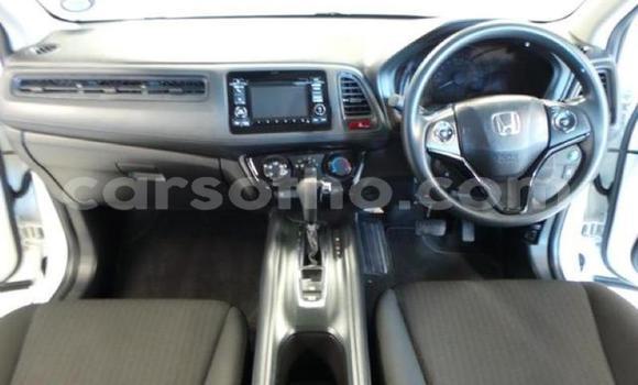 Sayi Na hannu Honda HR–V White Mota in Import - Dubai a Maseru Sayi Na hannu Honda HR–V White Mota in Import - Dubai a Maseru