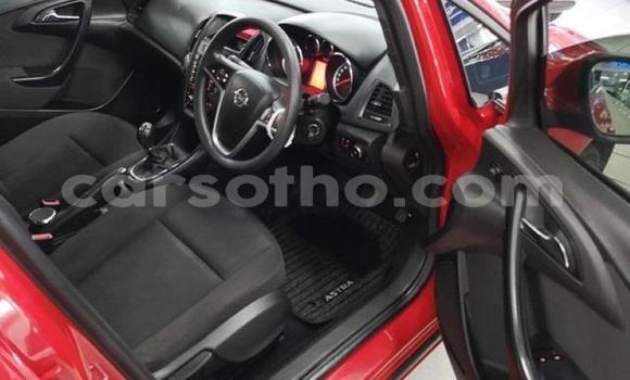 Acheter Occasion Voiture Opel Astra Rouge à Import - Dubai, Maseru Acheter Occasion Voiture Opel Astra Rouge à Import - Dubai, Maseru