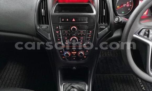 Acheter Occasion Voiture Opel Astra Rouge à Import - Dubai, Maseru Acheter Occasion Voiture Opel Astra Rouge à Import - Dubai, Maseru