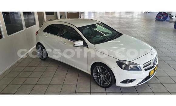Sayi Na hannu Mercedes-Benz A–Class Silver Mota in Maseru a Maseru Sayi Na hannu Mercedes-Benz A–Class Silver Mota in Maseru a Maseru