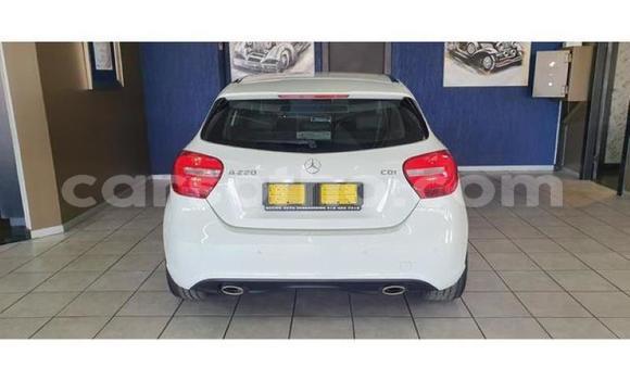 Sayi Na hannu Mercedes-Benz A–Class Silver Mota in Maseru a Maseru Sayi Na hannu Mercedes-Benz A–Class Silver Mota in Maseru a Maseru