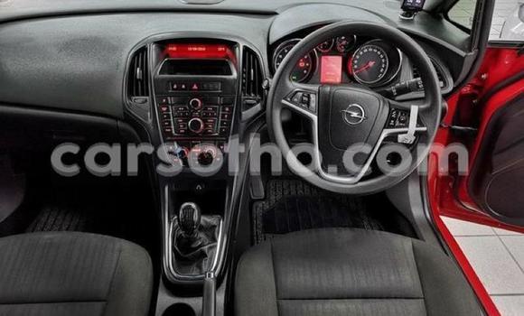 Acheter Occasion Voiture Opel Astra Rouge à Thaba–Tseka, Mafeteng Acheter Occasion Voiture Opel Astra Rouge à Thaba–Tseka, Mafeteng