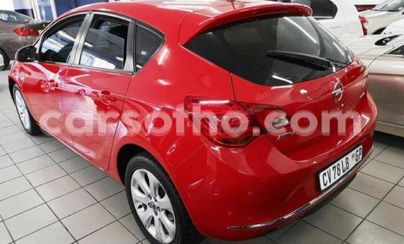 Acheter Occasion Voiture Opel Astra Rouge à Thaba–Tseka, Mafeteng Acheter Occasion Voiture Opel Astra Rouge à Thaba–Tseka, Mafeteng