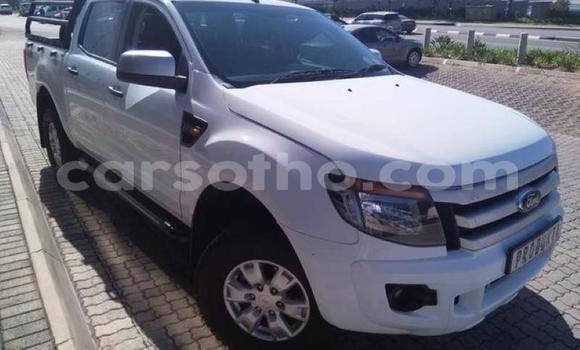 Sayi Na hannu Ford Ranger White Mota in Maputsoe a Leribe Sayi Na hannu Ford Ranger White Mota in Maputsoe a Leribe