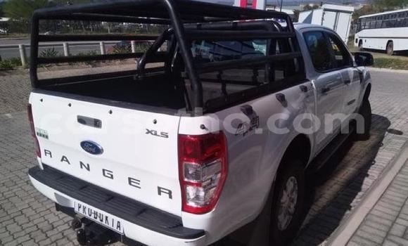 Sayi Na hannu Ford Ranger White Mota in Maputsoe a Leribe Sayi Na hannu Ford Ranger White Mota in Maputsoe a Leribe