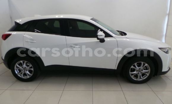 Sayi Na hannu Mazda CX-3 White Mota in Maseru a Maseru Sayi Na hannu Mazda CX-3 White Mota in Maseru a Maseru