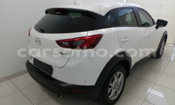 Sayi Na hannu Mazda CX-3 White Mota in Maseru a Maseru Sayi Na hannu Mazda CX-3 White Mota in Maseru a Maseru