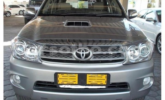 Acheter Occasion Voiture Toyota Fortuner Autre à Maputsoe, Leribe Acheter Occasion Voiture Toyota Fortuner Autre à Maputsoe, Leribe