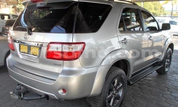 Acheter Occasion Voiture Toyota Fortuner Autre à Maputsoe, Leribe Acheter Occasion Voiture Toyota Fortuner Autre à Maputsoe, Leribe