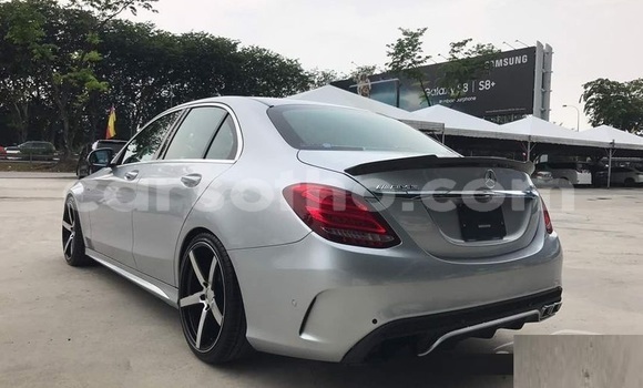 اشتري مستعمل Mercedes-Benz C–Class Silver سيارة في Maseru في Maseru اشتري مستعمل Mercedes-Benz C–Class Silver سيارة في Maseru في Maseru