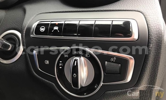 اشتري مستعمل Mercedes-Benz C–Class Silver سيارة في Maseru في Maseru اشتري مستعمل Mercedes-Benz C–Class Silver سيارة في Maseru في Maseru