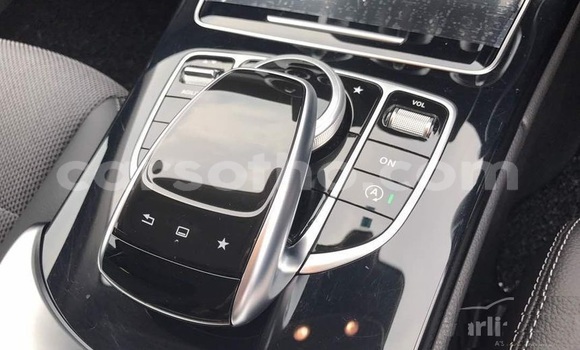 اشتري مستعمل Mercedes-Benz C–Class Silver سيارة في Maseru في Maseru اشتري مستعمل Mercedes-Benz C–Class Silver سيارة في Maseru في Maseru