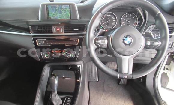 Sayi Na hannu BMW X1 White Mota in Butha–Buthe a Thaba-Tseka Sayi Na hannu BMW X1 White Mota in Butha–Buthe a Thaba-Tseka
