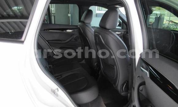 Sayi Na hannu BMW X1 White Mota in Butha–Buthe a Thaba-Tseka Sayi Na hannu BMW X1 White Mota in Butha–Buthe a Thaba-Tseka