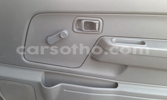 اشتري مستعمل Nissan Hardbody White سيارة في Butha Buthe في Butha-Buthe اشتري مستعمل Nissan Hardbody White سيارة في Butha Buthe في Butha-Buthe