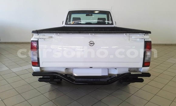 اشتري مستعمل Nissan Hardbody White سيارة في Butha Buthe في Butha-Buthe اشتري مستعمل Nissan Hardbody White سيارة في Butha Buthe في Butha-Buthe