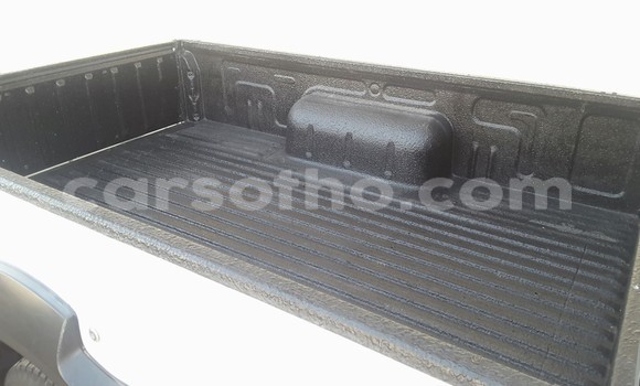 اشتري مستعمل Nissan Hardbody White سيارة في Butha Buthe في Butha-Buthe اشتري مستعمل Nissan Hardbody White سيارة في Butha Buthe في Butha-Buthe