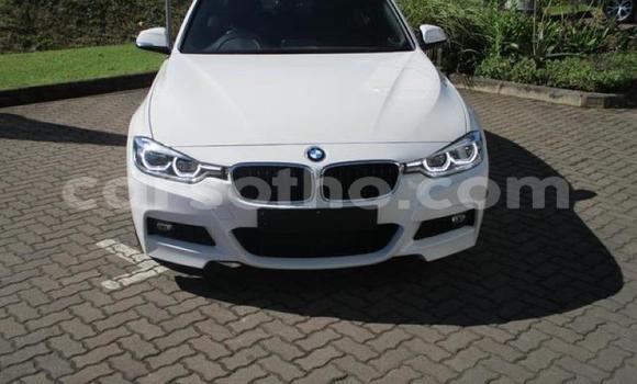 Sayi Na hannu BMW 3–Series White Mota in Mafeteng a Mafeteng Sayi Na hannu BMW 3–Series White Mota in Mafeteng a Mafeteng