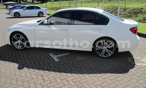 Sayi Na hannu BMW 3–Series White Mota in Mafeteng a Mafeteng Sayi Na hannu BMW 3–Series White Mota in Mafeteng a Mafeteng
