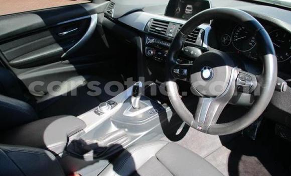 Sayi Na hannu BMW 3–Series White Mota in Mafeteng a Mafeteng Sayi Na hannu BMW 3–Series White Mota in Mafeteng a Mafeteng