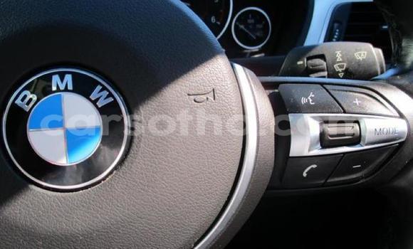 Sayi Na hannu BMW 3–Series White Mota in Mafeteng a Mafeteng Sayi Na hannu BMW 3–Series White Mota in Mafeteng a Mafeteng