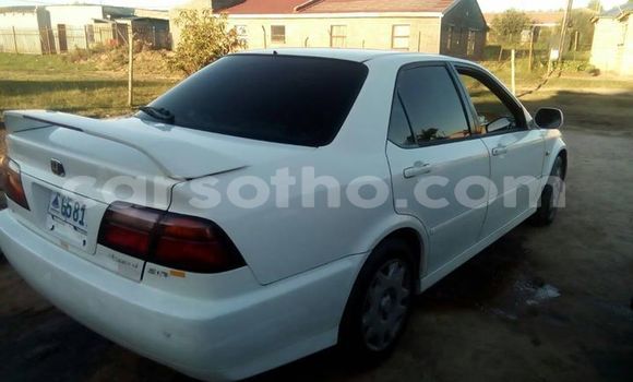 اشتري مستعمل Honda Accord White سيارة في Maseru في Maseru اشتري مستعمل Honda Accord White سيارة في Maseru في Maseru