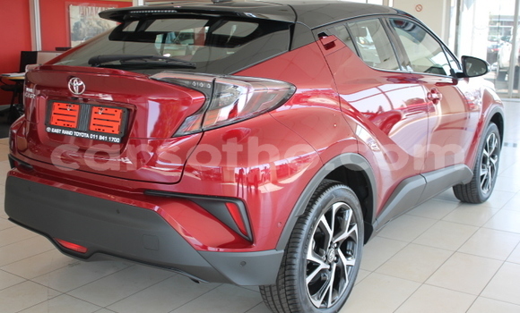 Acheter Occasion Voiture Toyota C-HR Rouge à Maputsoe, Leribe Acheter Occasion Voiture Toyota C-HR Rouge à Maputsoe, Leribe