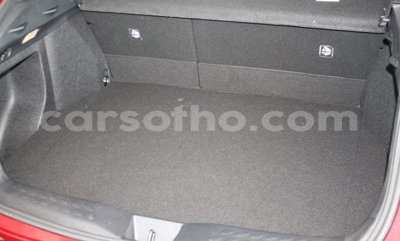 Acheter Occasion Voiture Toyota C-HR Rouge à Maputsoe, Leribe Acheter Occasion Voiture Toyota C-HR Rouge à Maputsoe, Leribe