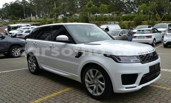 Sayi Na hannu Land Rover Range Rover Sport White Mota in Maseru a Maseru Sayi Na hannu Land Rover Range Rover Sport White Mota in Maseru a Maseru