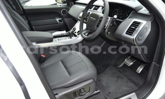 Sayi Na hannu Land Rover Range Rover Sport White Mota in Maseru a Maseru Sayi Na hannu Land Rover Range Rover Sport White Mota in Maseru a Maseru